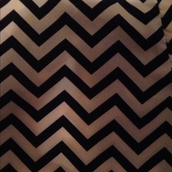 Chevron sleeveless top - Picture 4 of 4